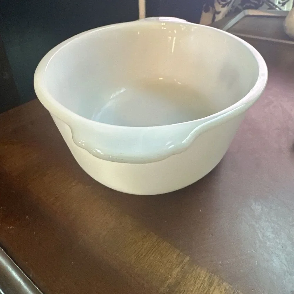 Vintage 1960s Fire King 467 Primrose Oval Casserole Dish